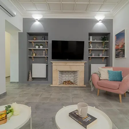 Apartman Modern 2-br Flat Near Cismigiu & Universitate - Balcony & Kitchen *