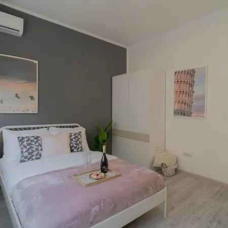 Apartman Modern 2-br Flat Near Cismigiu & Universitate - Balcony & Kitchen *